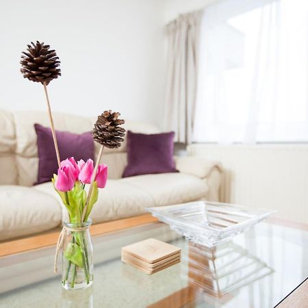 Guestready - Spacious 2Br Flat In Peaceful Hove Apartment Exterior photo